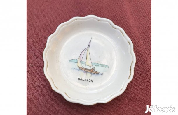 Retró Aquincum porcelán tálka, szuvenir tányér 3500 Ft