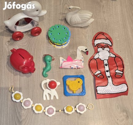 Retro DMSZ kacsa,trafikáru baba,és más műanyag, felfújható játékok