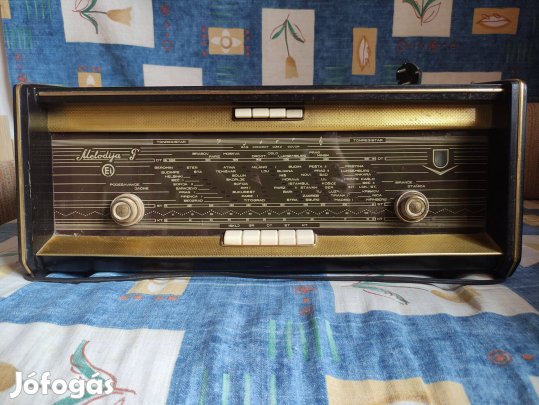 Retró EI Niš Melodija-F csöves rádió Gyűjtői darab az 1960-as évekbő