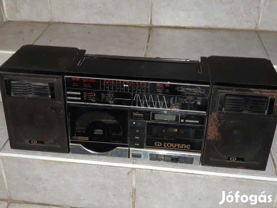 Retro ITT CD Touring718 hordozható rádió levehető hangfalakkal