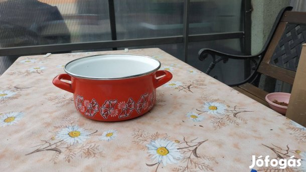 Retro Közepes Méretű Konyhai Zománcos Edény