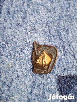 Retró NDK ifjúsági turista kitűző,Junger Tourist