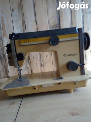 Retró Naumann 705 működő varrógép, Tur2 motor, lábkapcsoló