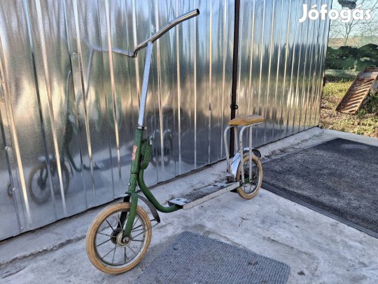 Retró Orosz  gyerek roller eladó