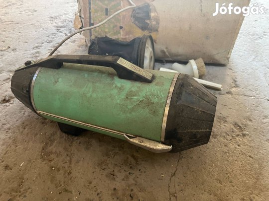 Retró Raketa porszívó kiegészítőkkel - teszteletlen állapotban
