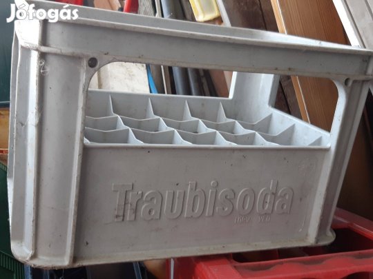 Retro Traubisuda felíratos rekesz 24 férőhelyes