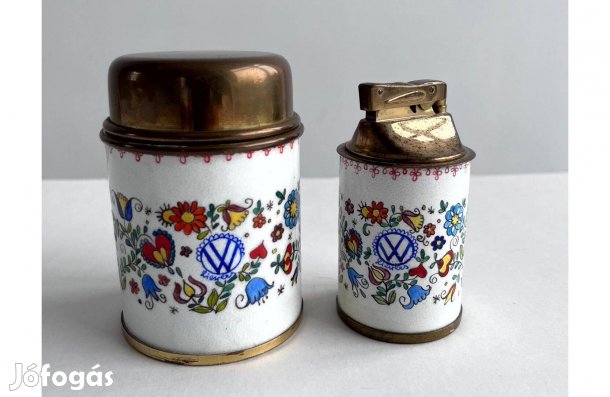 Retro Volkswagen festett zománcozott fém cigarettatartó öngyújtó szett