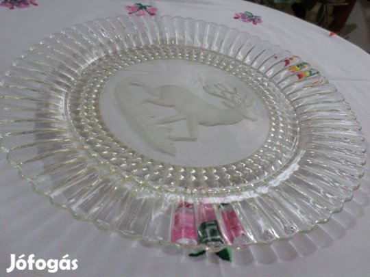 Retró! Vastag üvegből készült tortatál őzike mintával. kb. 50 éves
