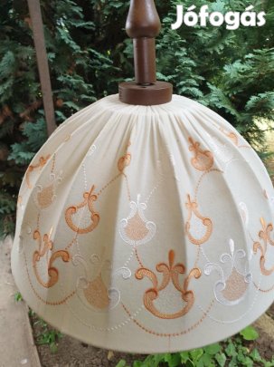 Retró, hímzett mennyezeti lámpa eladó Xl.ker 