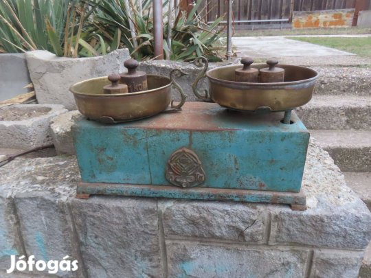 Retro, régi Kubus mérleg