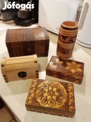 Retró, régi fa doboz, láda 5 db égetett,vésett csomag újszerű állapotú