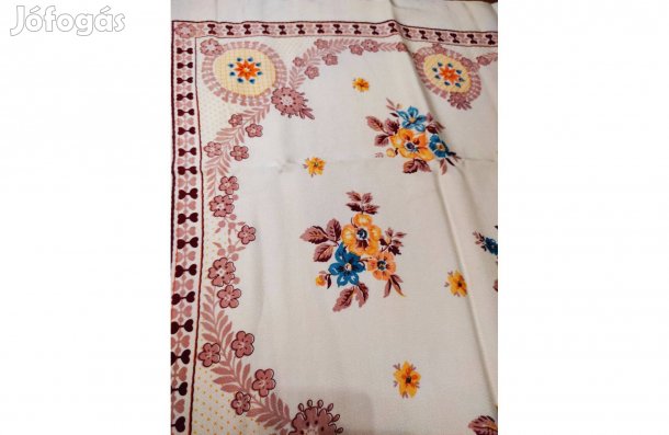 Retró, virágmintás asztalterítő 145*125 cm