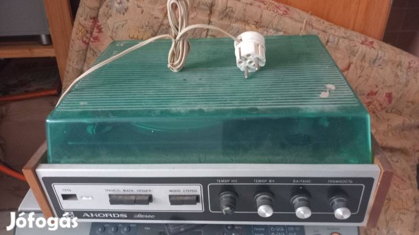 Retro akkord szovjet lemezjátszó foxpost is