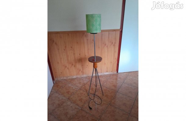 Retro állólámpa