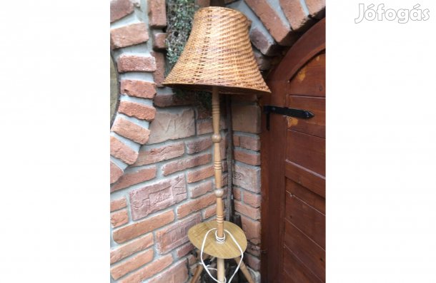 Retró állólámpa ,rattan burával 10000 Ft :Lenti