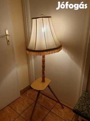 Retró állólámpa kis asztalkával eladó Xl.ker 
