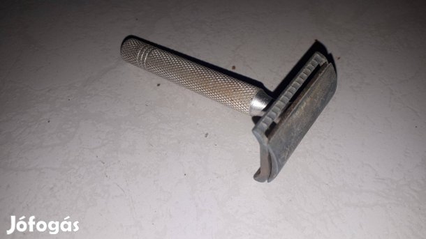 Retro alumínium pengés borotva