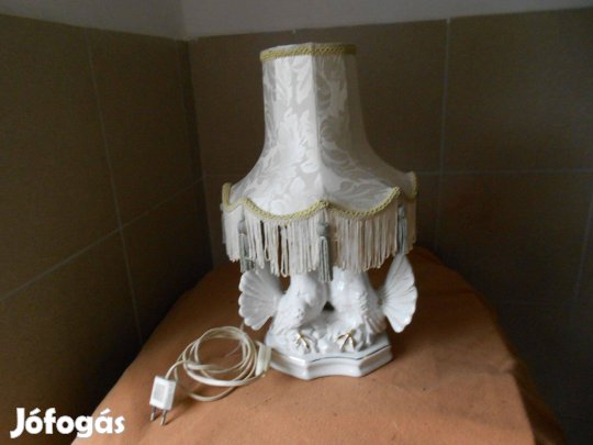 Retro asztali lámpa