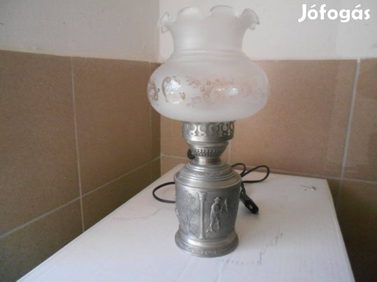 Retro asztali lámpa