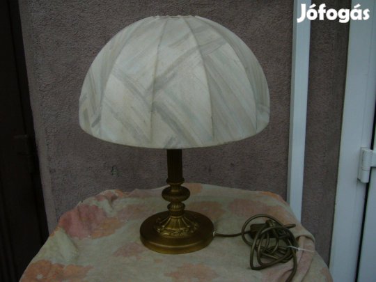 Retro asztali lámpa