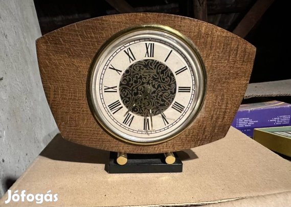 Retro asztali óra