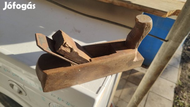 Retró asztalos szerszámok.