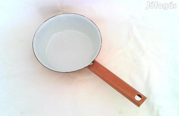 Retro bonyhádi palacsintasütő serpenyő 18 cm