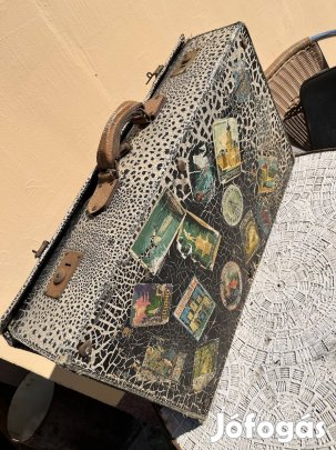 Retro bőrönd 7000 ft eladó bp.17 ker