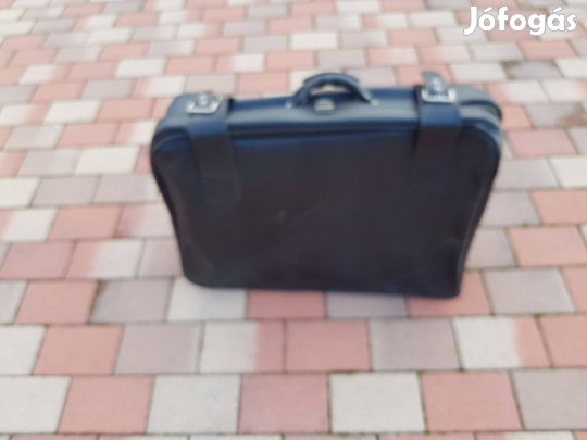 Retro bőrönd eladó