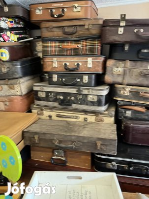 Retro bőröndök 5000/6000 ft / db bp.17 ker