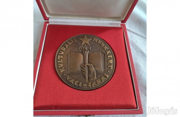 Retro bronz emléklap a 70-es évekből