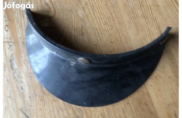 Retró bukósisak simléder 1800 Ft