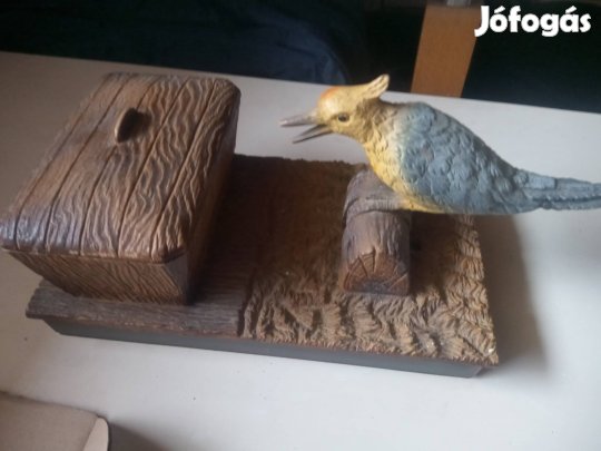 Retro cigaretta tartó és kínáló