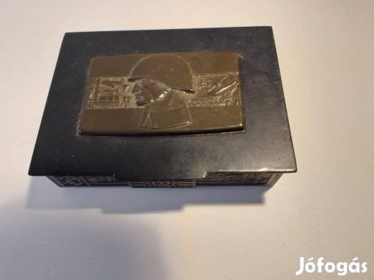 Retro cigaretta tartó kínáló névjegykártya tartó doboz