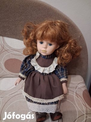 Retro csak ülőbaba, ajándék babával