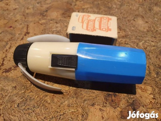 Retro elemes kézi ventilátor működik pörög s forog p1