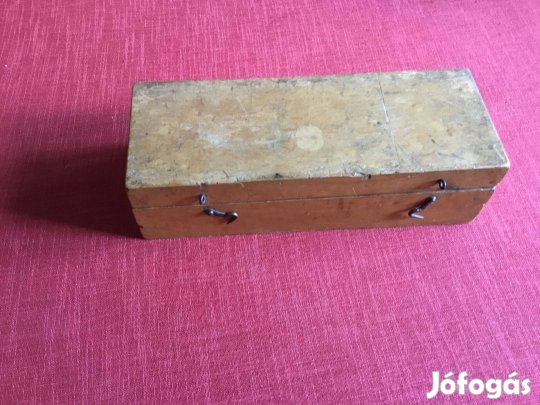 Retro fa tolltartó a 60 -as évek elejéről