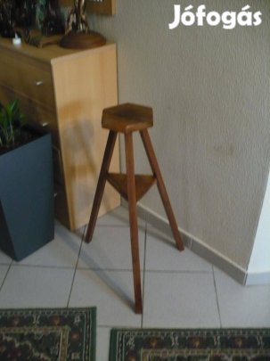 Retro fa virágtartó állvány