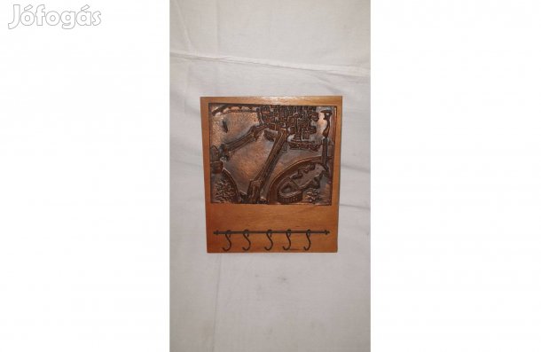 Retró fali kulcstartó Budapest bronz látképpel