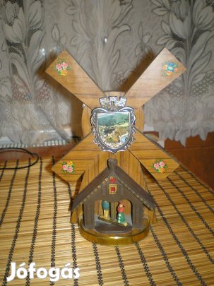 Retró falidísz férfi és női mozgó alak házikóban