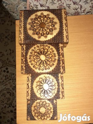 Retro faragott ékszertartó levéltartó ládika szett 4db-os 70-es évek