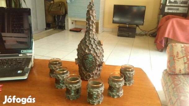 Retro fautánzatú boroskészlet