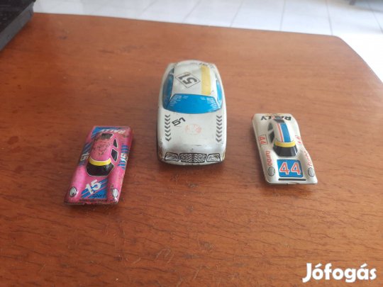 Retro fém kisautók