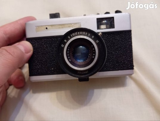 Retro fényképezőgép hiányos