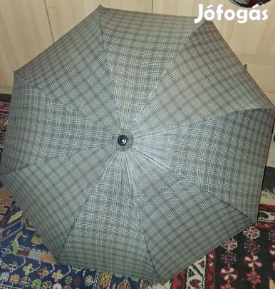 Retro férfi esermyő