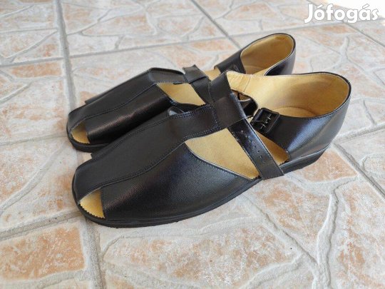 Retro férfi szandál (44-es méretű)