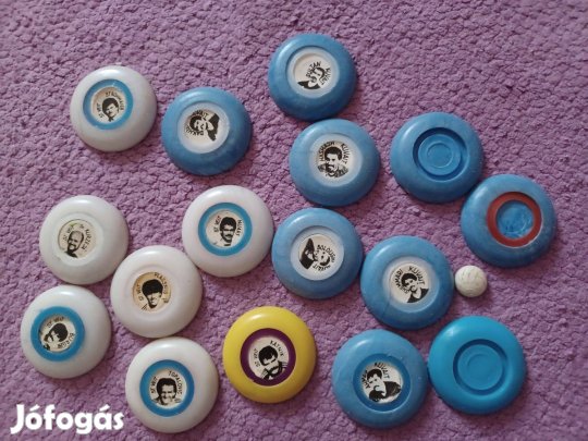 Retró gombfocik (St. Veit és Kuvait-játékosok) / 1980-ból