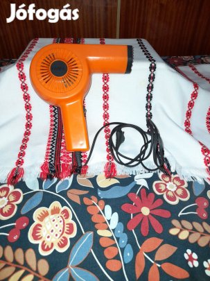 Retro hajszárító narancssárga szinben