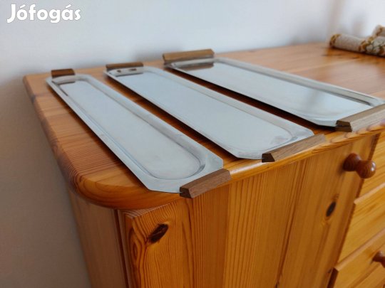 Retro,hibátlan, 3 db-os fém kínáló tálca együttes eladó