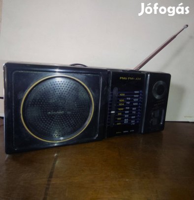 Retró hordozható rádió (Nicosonic NS-891 rádió)